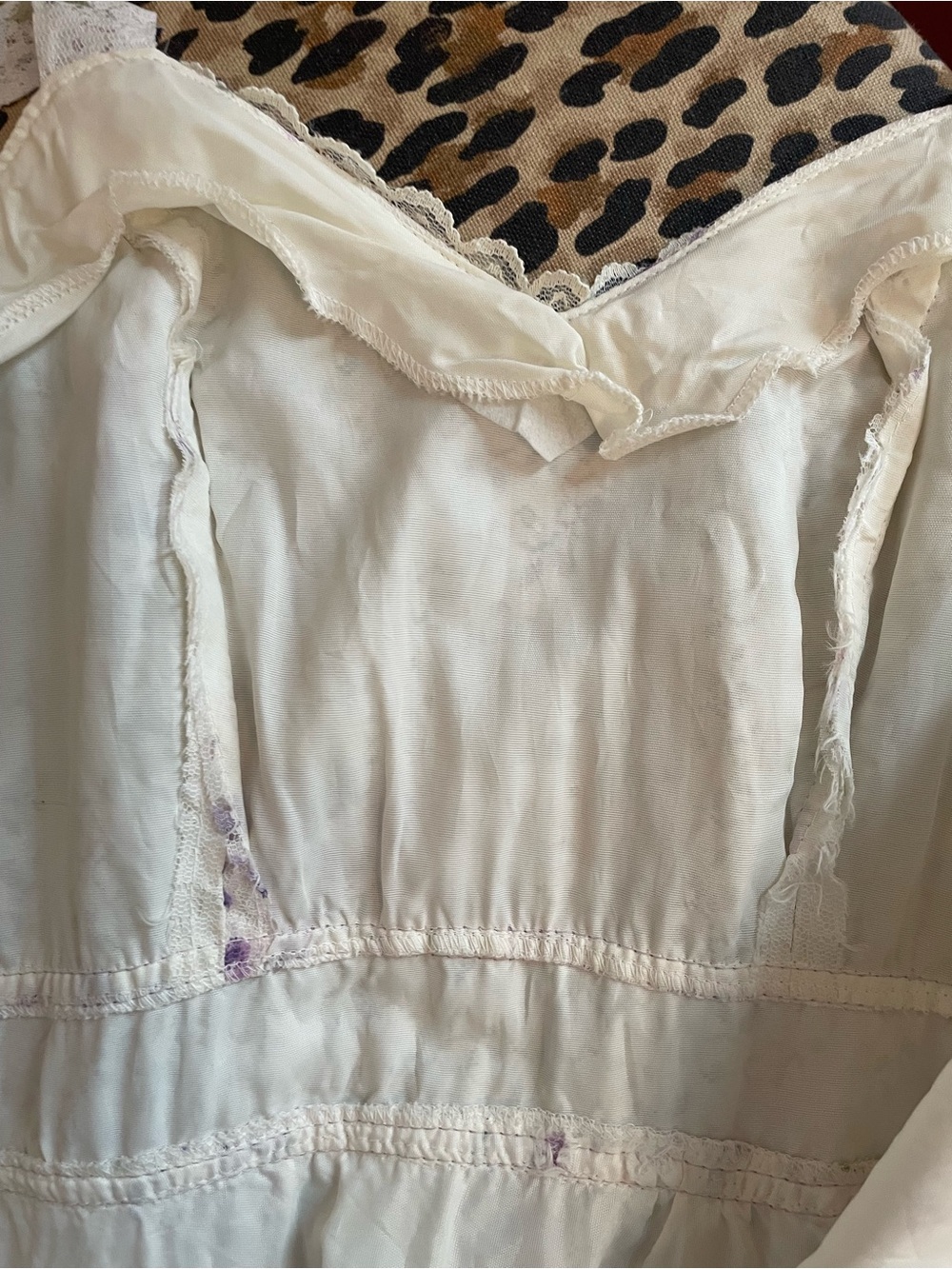 Vintage 1970s Lavender and White Lace Floral Maxi Garden Party Bridesmaid Dress - Picture 8 of 11